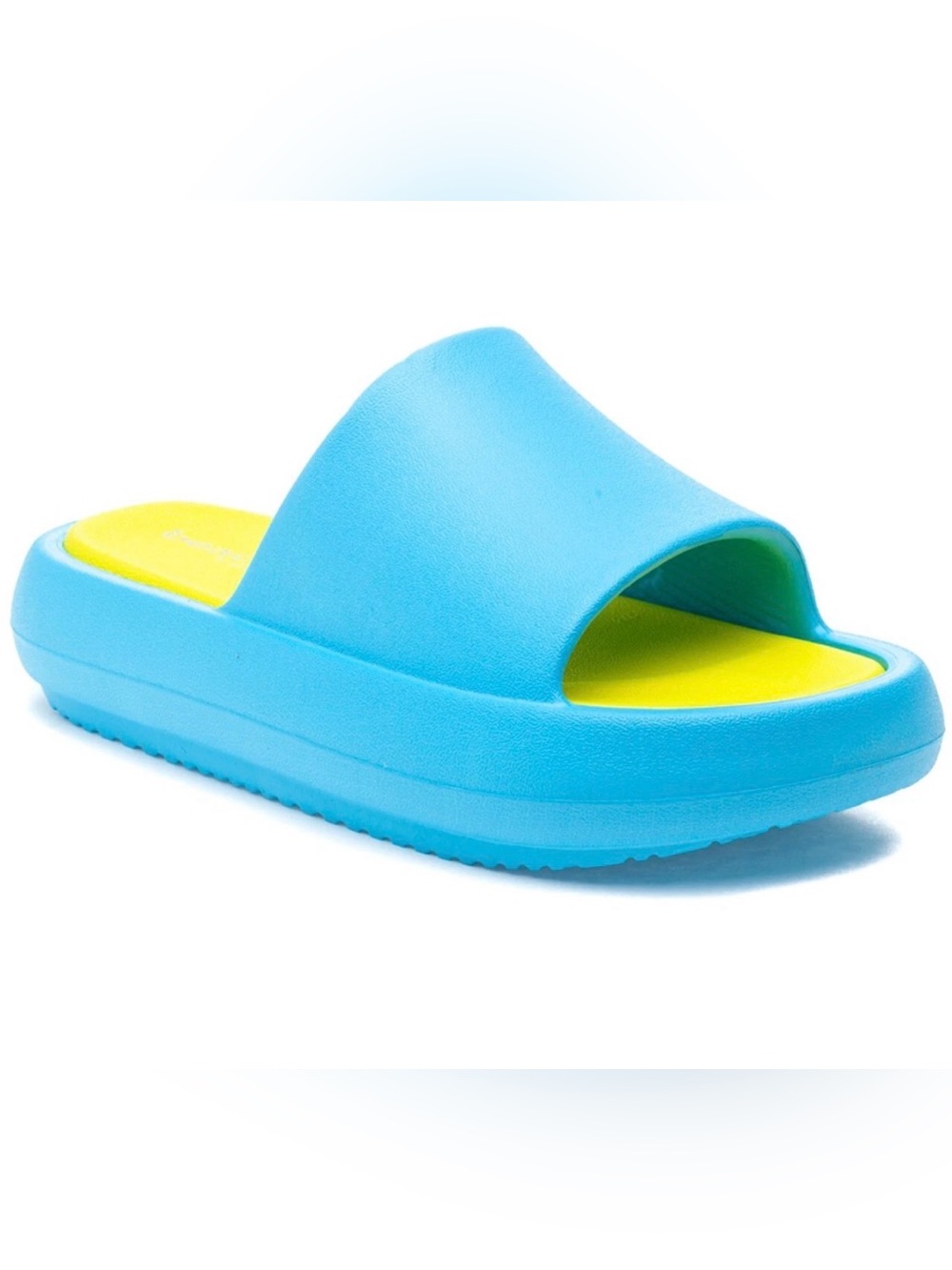 Beach Slides by J/Slides
NYC | Squish EVA |
Women's Size 6| 4 Colors
Available